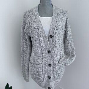 Women’s Cable Knit Cardigan sz M -  Gray